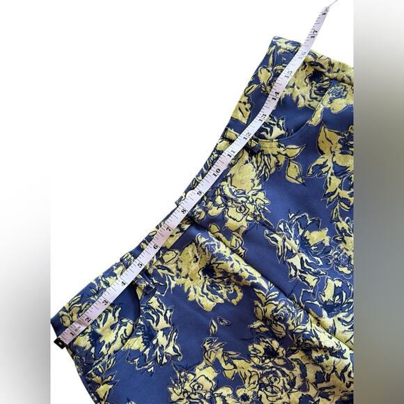 Soft Surroundings Blue and Yellow Metallic Stretch Crop Pull-On Pants- M - Picture 6 of 8